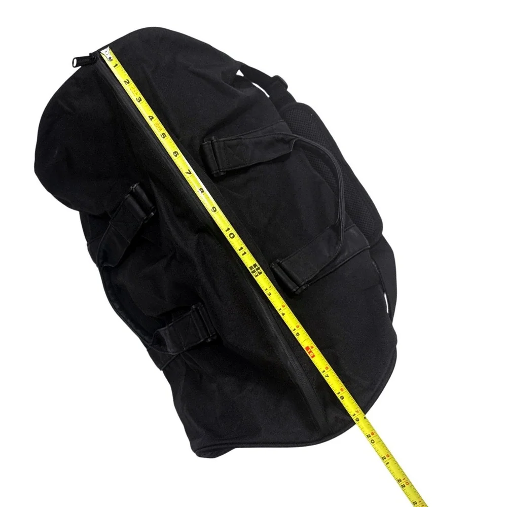 Herschel Supply Co Novel Duffle Bag Black Canvas Shoe Compartment Travel Gym